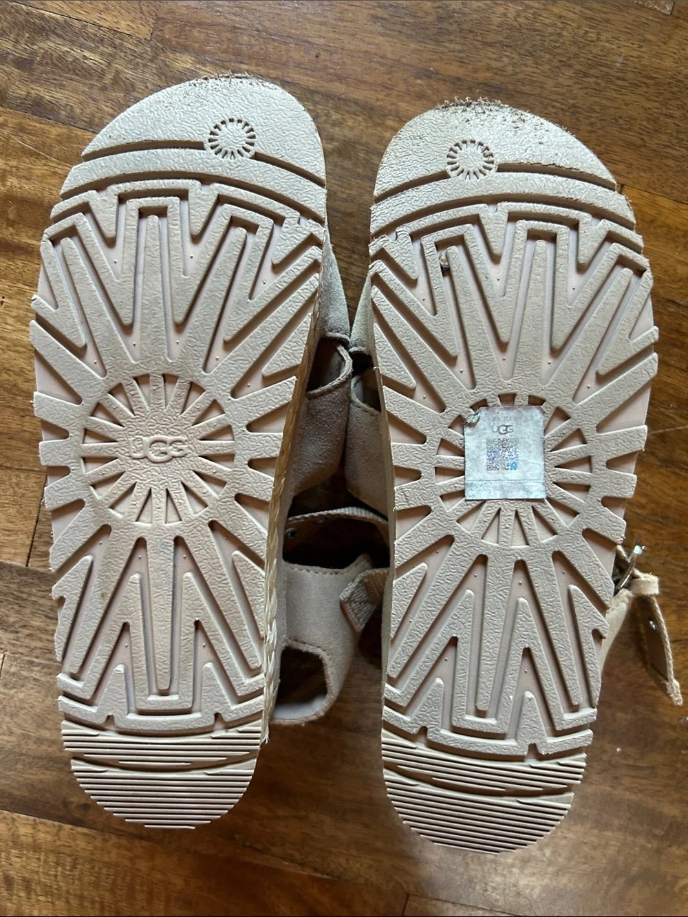 UGG® Aubrey Ankle (Women) - Sand size 7